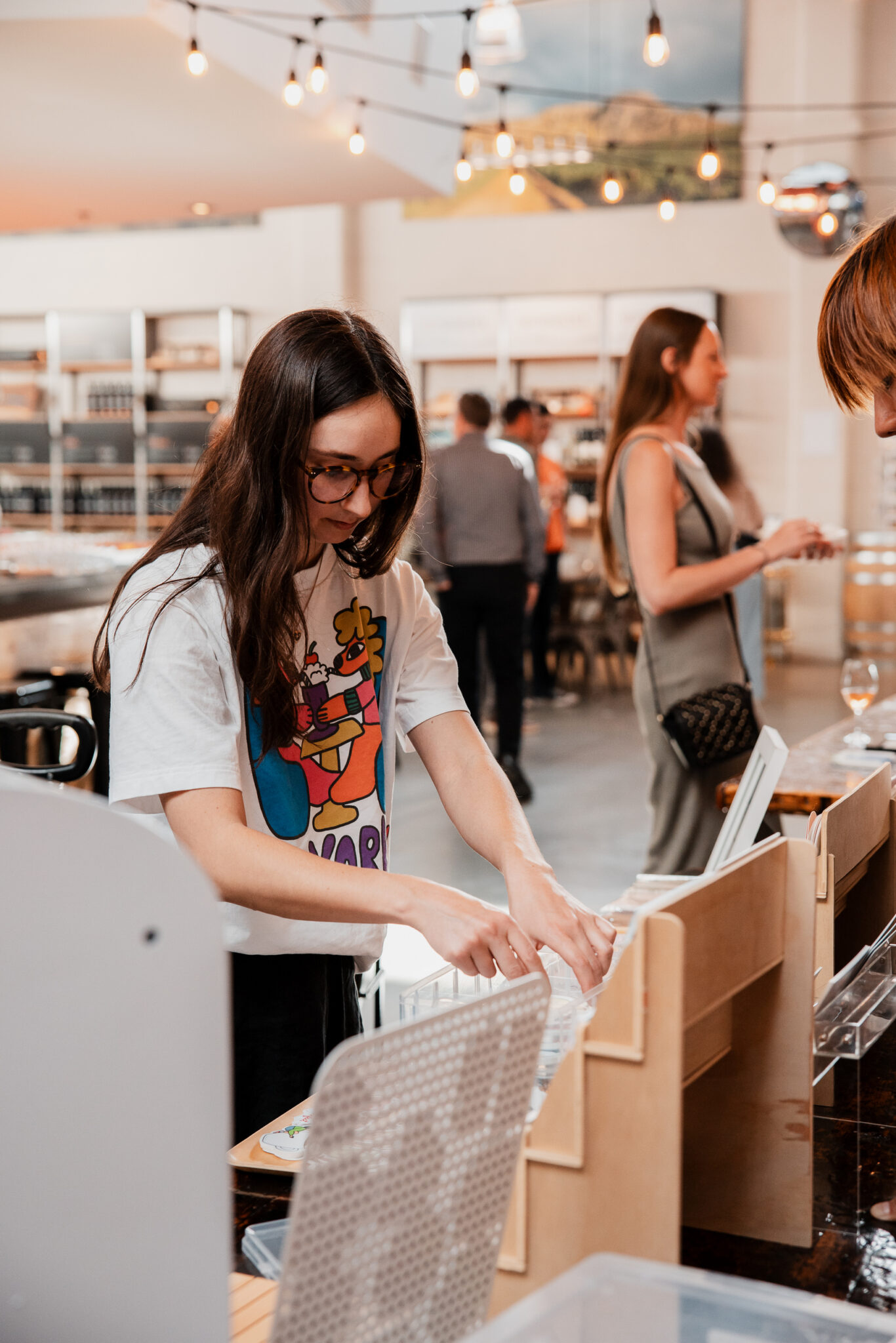 Connect + Collab | The Chic Experience